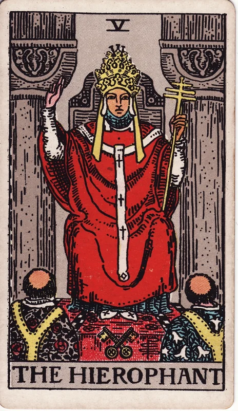 The Hierophant — Người Thầy